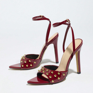 Sandales à talons aiguilles Xuanhui, nouvelle collection été, sexy, à bout pointu, avec clous dorés, bride à la cheville, en cuir verni, talon de 11,5 cm, pour femmes - Product Image 6