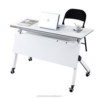 Table de formation pliable moderne et convertible avec plateau modulaire rabattable, table de conférence écologique pour le bureau et l'école