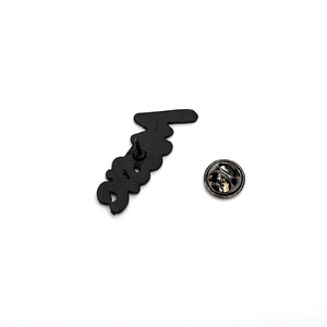 Fashion Music Series alfabeto spilla per chitarra zaino per cartoni animati camicetta spilla per Badge accessorio per abbigliamento Unisex decorazione regalo per bambini - Product Image 4