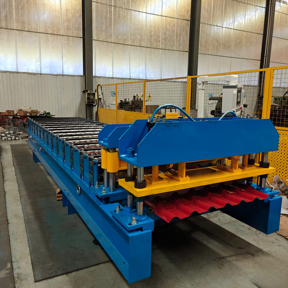 Fada 1060 Steel Tile Roof Forming Machine with Gear Bearing Motor ...