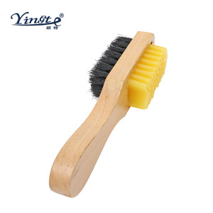Cepillo de madera maciza Yinste de doble cara con cerdas de cerdo y goma para limpiar y cuidar el cuero y el gamuza. - Product Image 2
