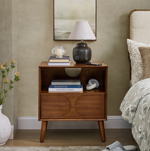 Table de chevet moderne du milieu du siècle avec port de charge USB, ports USB et trou pour prise, et 4 pieds en bois massif, écologique - Product Image 3