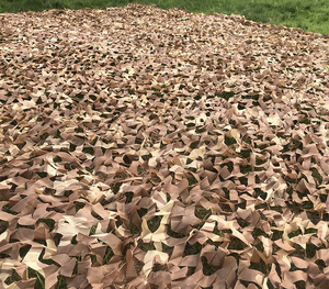 Voile d'ombrage RAYEE Filet de Camouflage Beige, câble en acier renforcé, 5x5 mètres, matériau en nylon, service de découpe - Product Image 6