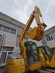 Excavadora de cadenas Komatsu PC78US - Excavadora urbana de tamaño mediano de alta eficiencia con capacidad de 8000 kg - Product Image 4