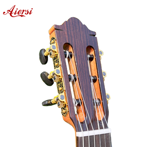 Aiersi precio de fábrica hecho a mano acabado brillante Cedro sólido superior guitarra clásica instrumento de cuerdas de nailon - Product Image 6