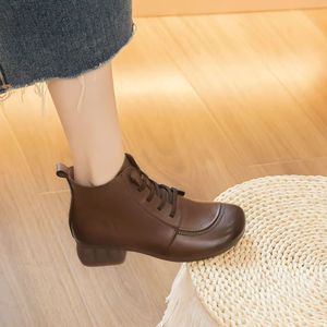 Nouvelles Chaussures Légères Automne/Hiver 2025 pour Femmes : Bottes, Mules et Chaussures de Marche en Cuir à Talons - Product Image 4