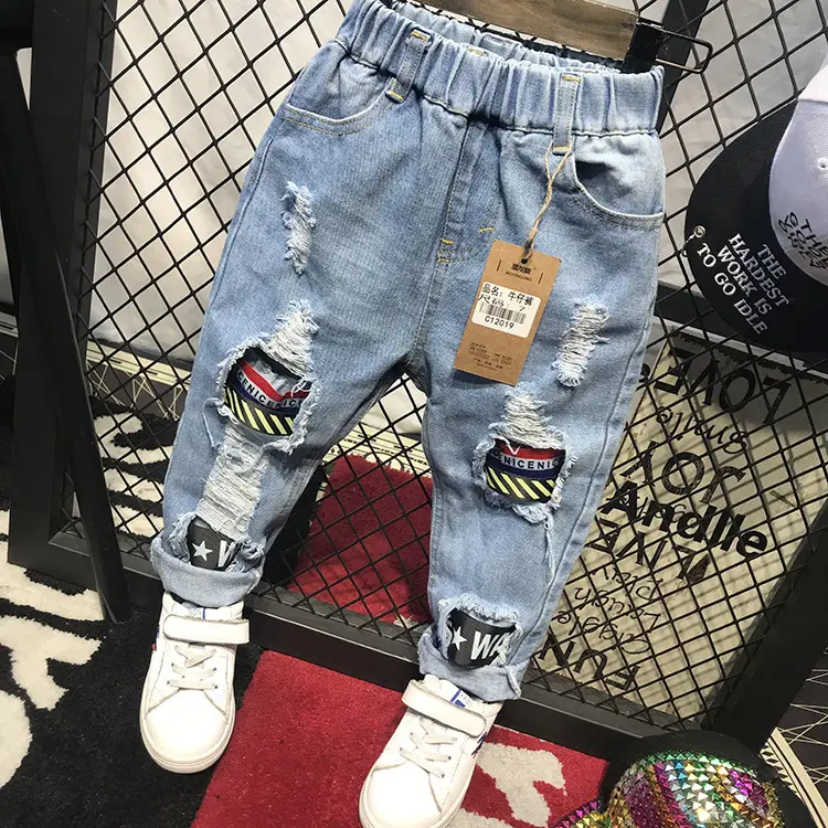 2022 Wholesale New Patchwork Kids Jeans Boys Blue Straight baby boy ripped jeans Fashion Boys Jeans