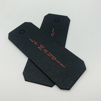 Prix usine nouvelle conception nom de marque haute qualité imprimé Rectangle noir papier étiquettes volantes pour vêtements