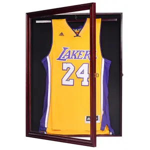 热销中国制造98% 防紫外线内置锁橡木完成足球篮球棒球曲棍球球衣框架展示柜