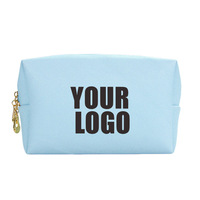Sac de maquillage pour femmes et filles Qetesh en cuir PU durable, portable, avec logo personnalisé, fermeture éclair, pour un usage quotidien