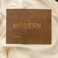 Étiquettes en cuir personnalisées d'usine, en rouleau, multi-matériaux et couleurs, sur mesure pour vêtements et sacs de marques de luxe