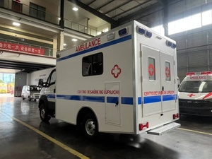 Ambulancia Médica de Emergencia con Motor Diésel, Transmisión Manual, Tracción en las Cuatro Ruedas, de 3-8 Metros, Tipo Ward, para Pacientes de Emergencia - Product Image 4