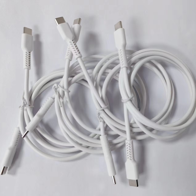 YY USB Type-C to Type-C Fast Charging Data Cable with 3A Power Composite Copper Conductor and PVC Material for Mobile Phones