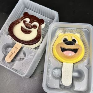 Nouvelle conception de sucettes glacées certifiées halal, design de personnages de dessins animés, glace dure au lait dans un emballage en chocolat tendance - Product Image 6