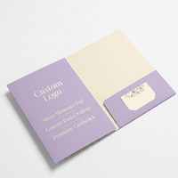 Porte-documents de présentation élégant en lavande et crème chaud pour les agences de relations publiques de boutiques et les planificateurs de mariages de luxe
