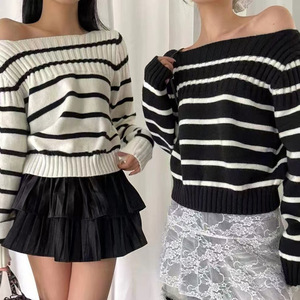 Maglione Sottile da Donna in Stile Coreano, Giovanile e Casual, <span class=keywords><strong>con</strong></span> Spalle Scoperte e Strisce <span class=keywords><strong>a</strong></span> Contrasto, in Acrilico/Spandex, Primaverile Retrò - Product Image 4