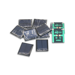 Panneau solaire Ak 30x25mm 1V 80mA, module photovoltaïque en résine époxy polycristalline pour projets de bricolage - Product Image 2