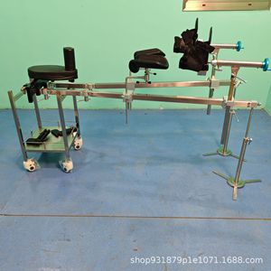 Table d'opération à traction des membres inférieurs en acier inoxydable QYJ-658, réglage manuel pour traitement orthopédique - Product Image 4