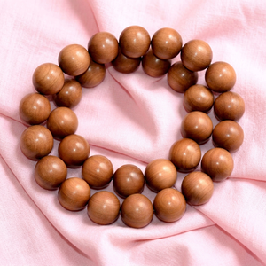 Venta al por mayor Cuentas de meditación de sándalo Cuentas redondas sueltas de color natural - Product Image 1