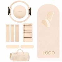 Nouveau Kit de Pilates 7 Pièces pour Femme à Domicile : Poids de Cheville en Silicone, Barre de Pilates, Anneau de Pilates, Rouleau de Yoga, Tapis de Yoga, Kit de Pilates Rose