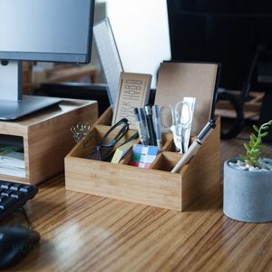 Organisateur de bureau en bambou, organisateur et stockage de bureau à domicile. Plateau de bureau en bois, stockage de fournitures de bureau, organisation de bureau - Product Image 3