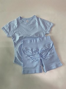 Camisetas de Manga Corta Tejidas sin Costuras al por Mayor, Personalizadas, que Absorben el Sudor, Súper Elásticas, Moldeadoras, para Fitness, Yoga y Deportes, con Pantalones Cortos - Product Image 4