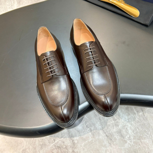 Chaussures habillées formelles pour hommes, style italien, en cuir pleine fleur, fabriquées à la main, à enfiler, type Derby - Product Image 2