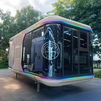 Maison flottante préfabriquée de luxe en aluminium de haute qualité 2025 pour les loisirs, capsules spatiales aquatiques