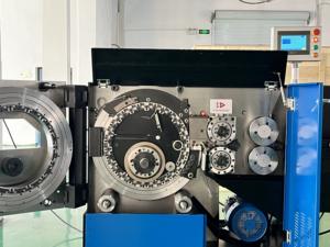 Máquina automática de alta velocidad para fabricar clavos en rollo/tiras, producción de 1650 piezas/min, ¡Gran oferta! - Product Image 3