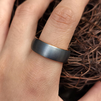 Tizti Schmuck Großhandel Wolfram Ringe 8mm gebürstet gewölbt schwarz Wolfram Band für Männer