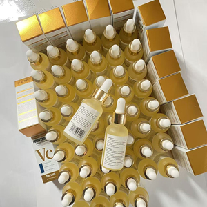 Suero Blanqueador OEM con Vitamina C Revitalizante, Ilumina la Piel Opaca y Reduce las Manchas Oscuras - Product Image 3