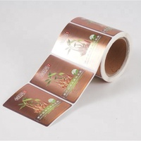 Étiquette personnalisée Autocollants pour animaux de compagnie Produit Impression d'étiquette de bouteille Rouleau d'autocollant adhésif personnalisé Autocollant imperméable en vinyle
