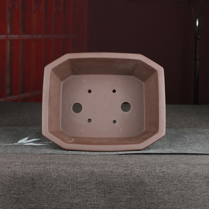 Pot à bonsaï d'intérieur classique en argile violette Yixing fait main avec motif sculpté à la main, écologique, durable, léger, avec trou de drainage - Product Image 3