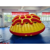 Canapé gonflable remorquable sur mesure pour 11 personnes, jaune et rouge, pour location commerciale en parc aquatique