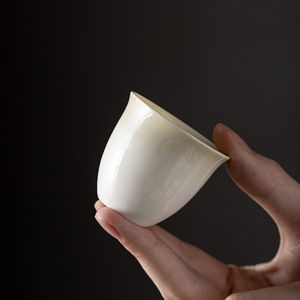Handmade Celadon Glaze <b>Teacup</b> Porcelain Cone Shape Single Cup For Kung Fu Tea Set Dehua County Origin - Product Image 2
