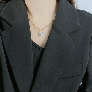 <span class=keywords><strong>Collana</strong></span> fai-da-te con catena a clavicola quadrata placcata in oro 18 <span class=keywords><strong>carati</strong></span> di lusso leggero <span class=keywords><strong>24</strong></span> <span class=keywords><strong>carati</strong></span> - Product Image 3