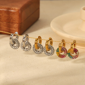 Pendientes colgantes redondos de acero inoxidable con baño de oro de 18k y diamantes de imitación para fiestas, joyería de moda. - Product Image 1