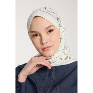 ผ้าพันคอพิมพ์ลายสำหรับผู้หญิง Pure Tone น้ำหนักเบา ระบายอากาศได้ดี ลายใบไม้สีเขียวงาช้าง ผ้าฝ้ายผสมโพลีเอสเตอร์ ดีไซน์ลายดอกไม้ สำหรับงานปาร์ตี้ - Product Image 2