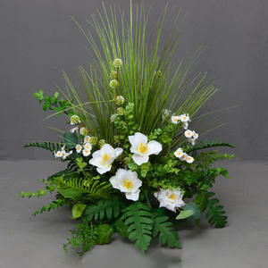 Vente en gros de têtes de roses artificielles en soie colorées pour mariage, maison, nouvel an chinois, décoration réaliste pour l'obtention du diplôme - Product Image 3