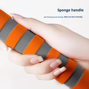 OEM/planche de déneigement de <span class=keywords><strong>voiture</strong></span> rétractable deux en un grattoir de <span class=keywords><strong>givre</strong></span> de verre rétractable et brosse à neige outil de grattoir à glace rétractable - Product Image 5