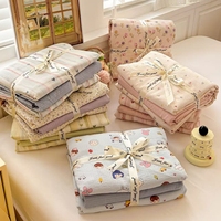 Fil double couche Super Soft Class a Grade 4pcs Set de draps doux pour la peau Suite Small Fresh Bedding Set