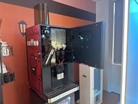 Système de distributeur automatique de café fraîchement moulu tout-en-un, écran tactile de 7 pouces, type intelligent, distributeur automatique de café de table