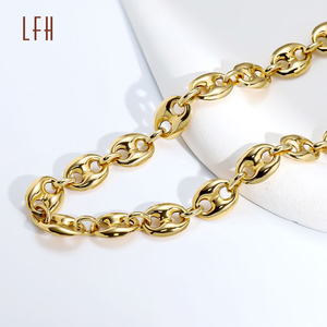 Bijoux en or véritable 18 carats (Au750) de fabrication artisanale, or saoudien véritable, bijoux en or 18 carats, gageable, or 18 carats original - Product Image 1