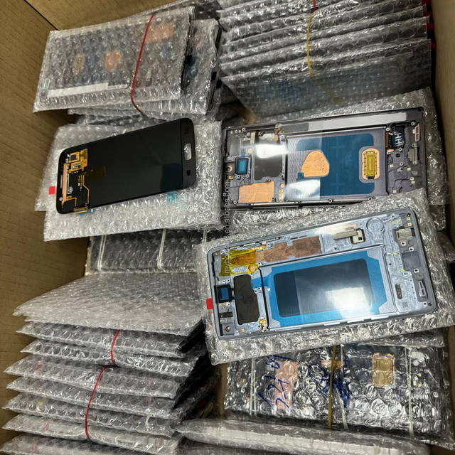 Shenzhen OLED LCD Touch Screen for Samsung S24 ultra S23 S22 Note 20 Note 10 Plus A02S A03S A13 with Frame Lcd Display Assembly