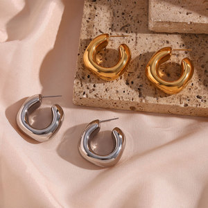 Wholesale Stainless Steel <strong>Silver</strong> CC Shape <strong>Hoop</strong> Earrings <strong>Chunky</strong> Glossy Gold <strong>Hoops</strong> Tarnish Free Jewelry Geometric <strong>Hoop</strong> Earring - Product Image 5