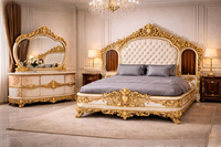 Ensemble de lit en teck luxueux, sur mesure, de style américain, avec un design de château, détails sculptés à la main, design traditionnel