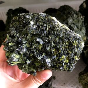 天然グリーントルマリン結晶クラスター生ラフクリスタルトルマリン標本 - Product Image 3