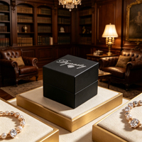 Boîte à bijoux en bois carrée avec fermeture magnétique pour emballage cadeau, décoration de fête de mariage, demande en mariage, anniversaire et événements spectaculaires