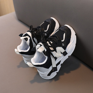 Design di moda di alta qualità nuove <span class=keywords><strong>scarpe</strong></span> <span class=keywords><strong>sportive</strong></span> estive da bambina per bambini in Mesh <span class=keywords><strong>scarpe</strong></span> da passeggio causali per bambini - Product Image 4