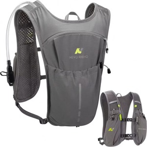Échantillon gratuit – Gilet de sport réfléchissant personnalisé BSCI avec ceinture ajustable, porte-téléphone pour la course à pied et le jogging - Product Image 1